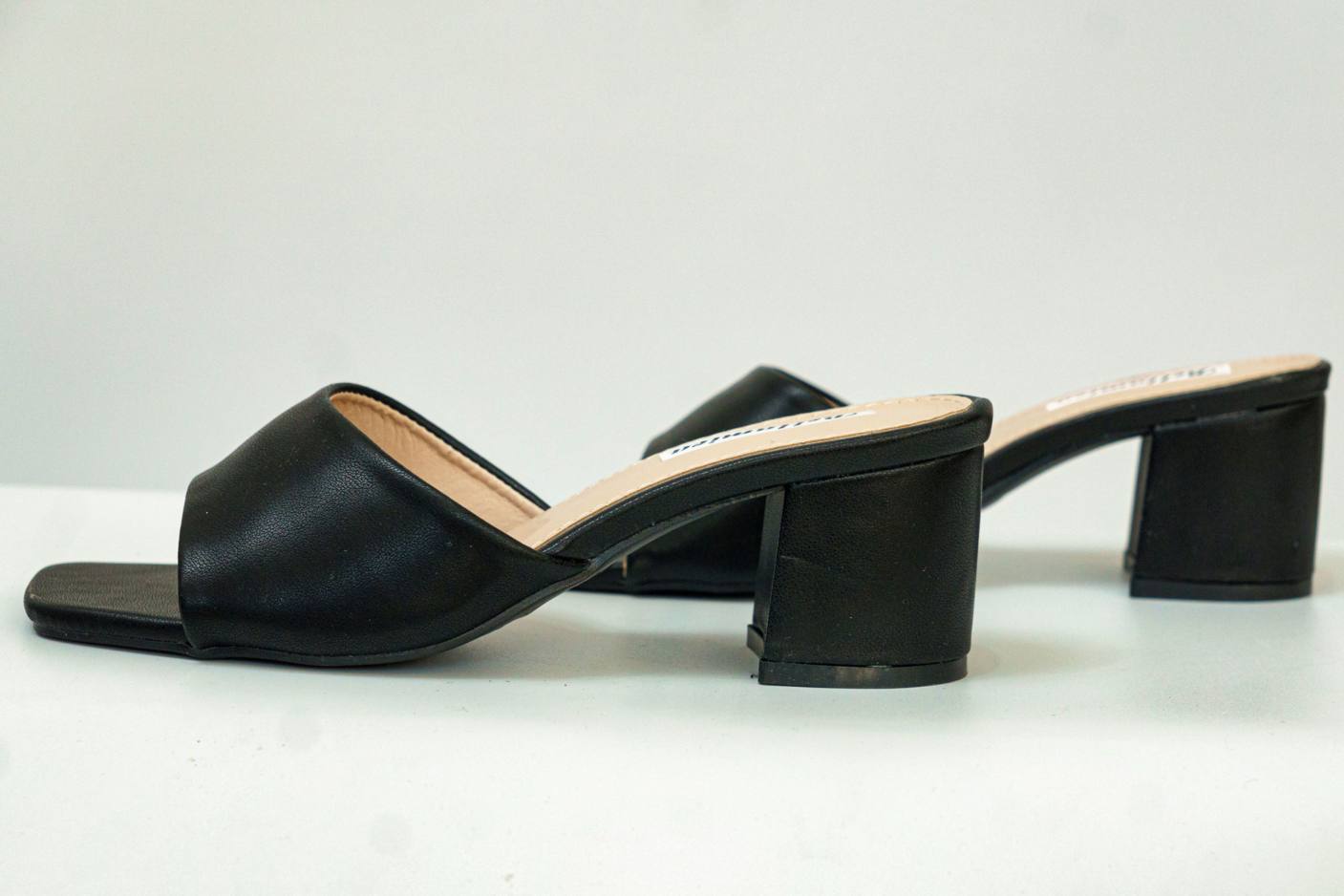 Πέδιλα mules μαύρα