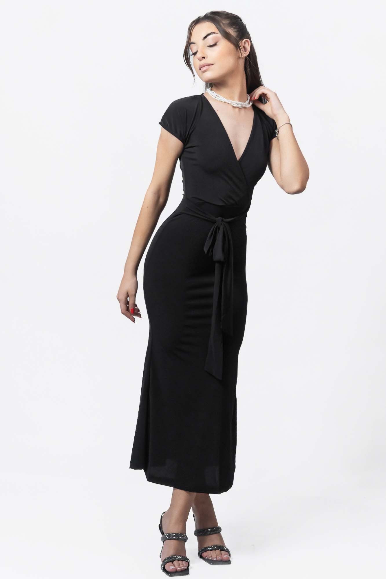 Μαύρο μίντι φόρεμα κρουαζέ