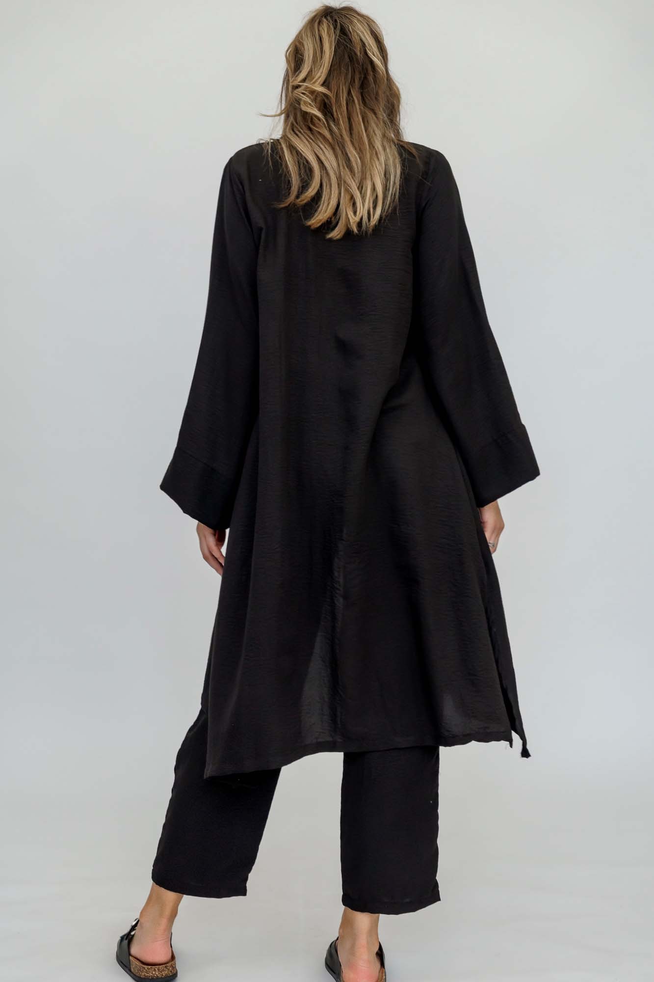 Μαύρο σετ ζακέτα-παντελόνα