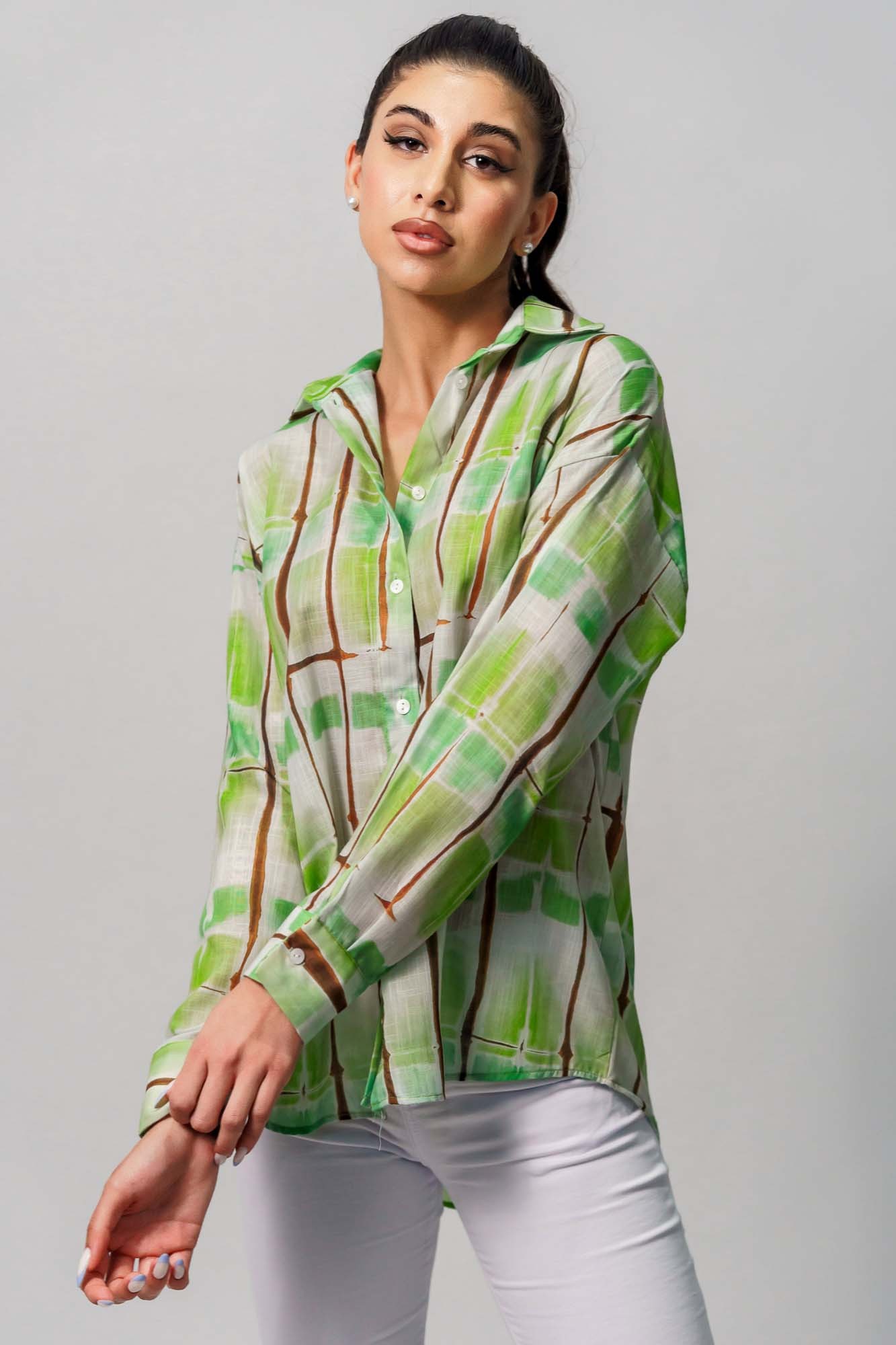 Πράσινο εμπριμέ πουκάμισο