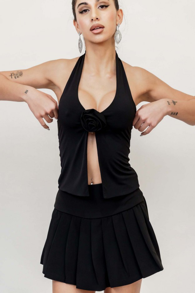 Μαύρη μπλούζα με λουλούδι